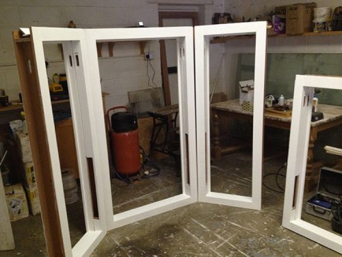 custom frames